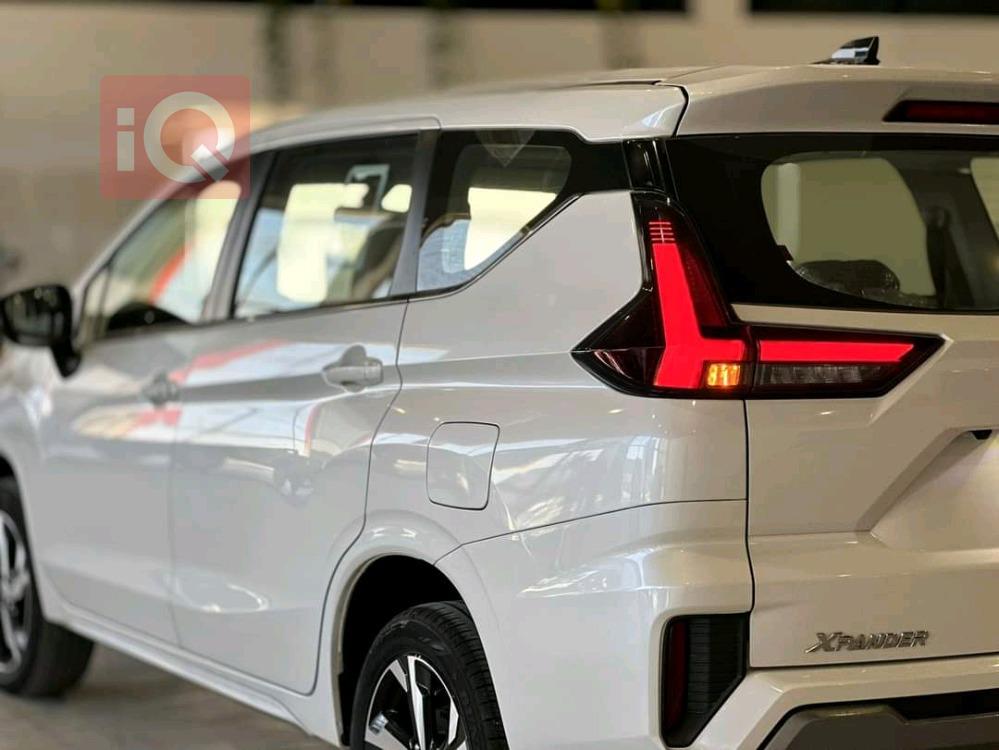 میتسوبیشی ئێکسپاندەر